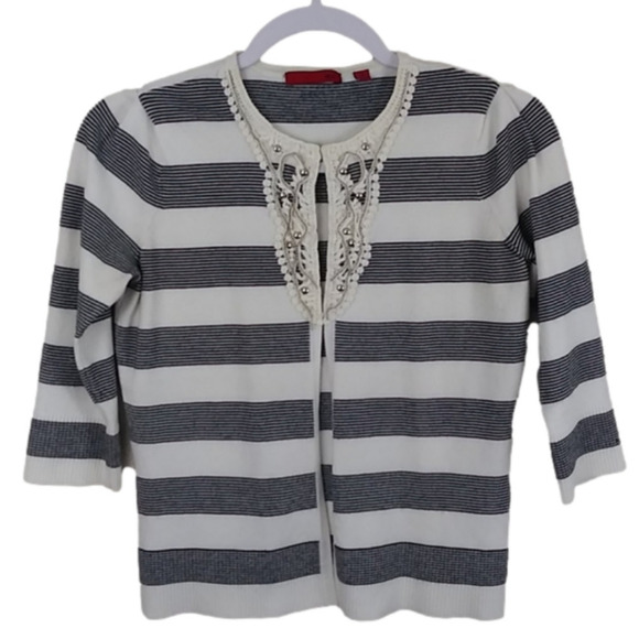 Red White Stripe Lace Beaded Scoop Neck 3/4 Sleeve Hook Front Cardigan Sweater - Picture 1 of 13